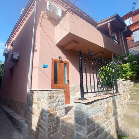 Mihalkat Old Town Guest house Sozopol